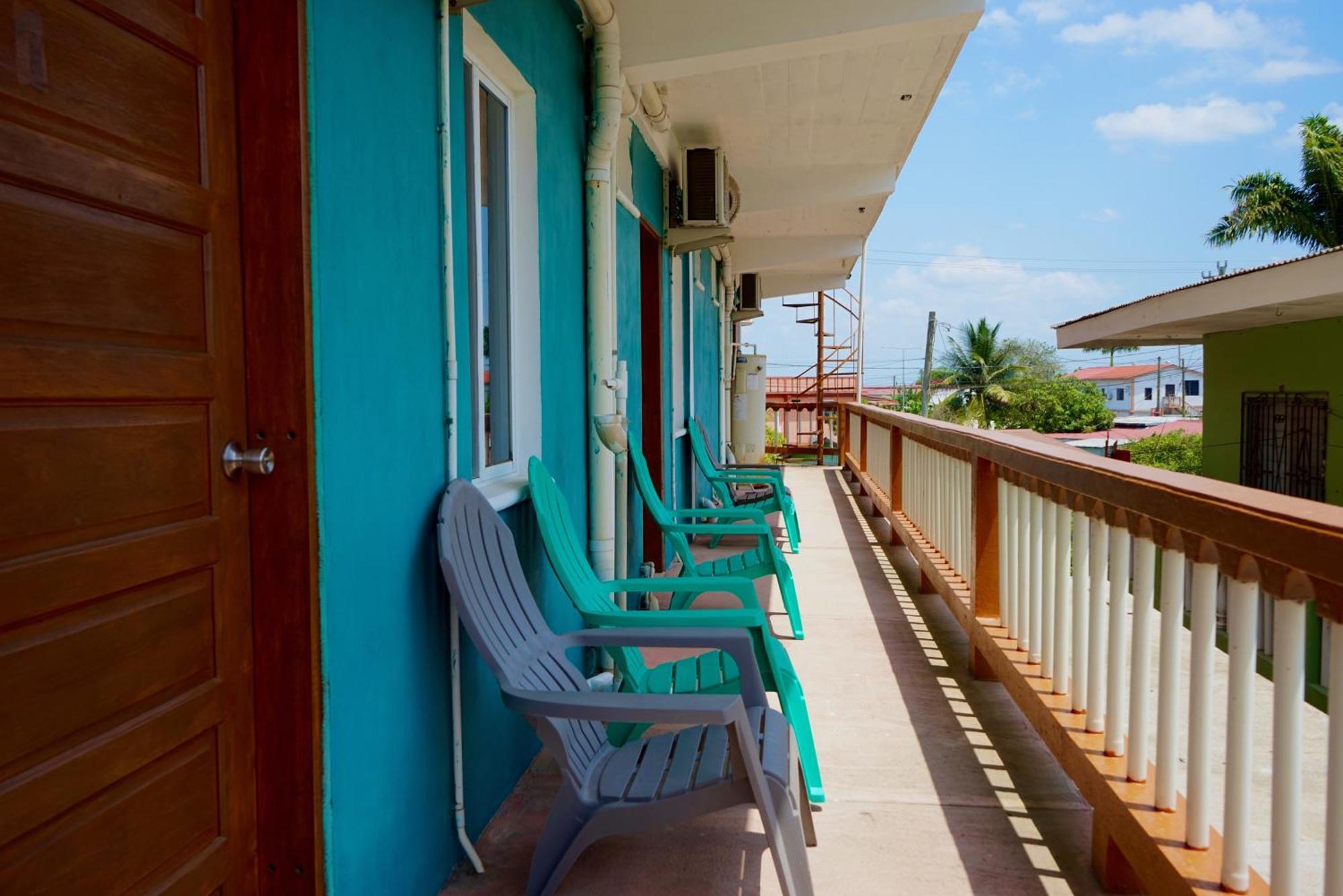 Hilltop Horizon Guesthouse 圣伊格纳西奥 外观 照片