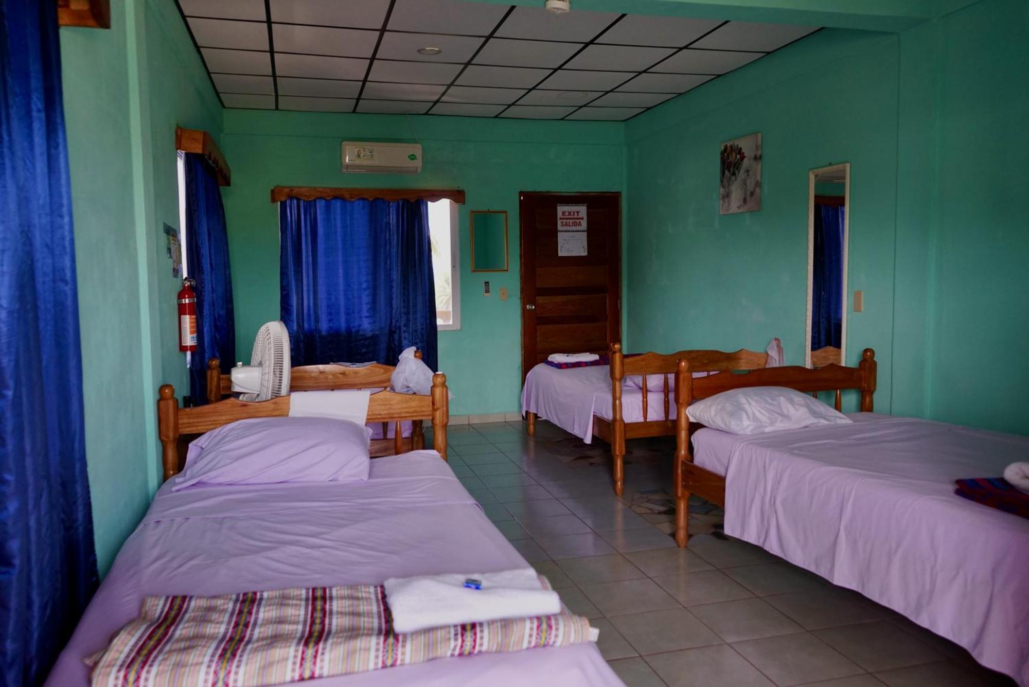 Hilltop Horizon Guesthouse 圣伊格纳西奥 外观 照片